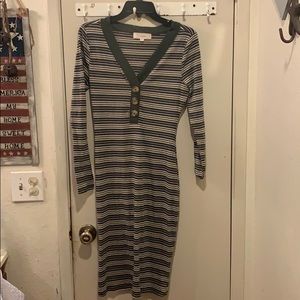 No comment NY LA long sleeve dress